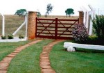 sitio-chacaras-e-fazendas-aguas-lindas-de-goias-1385775092